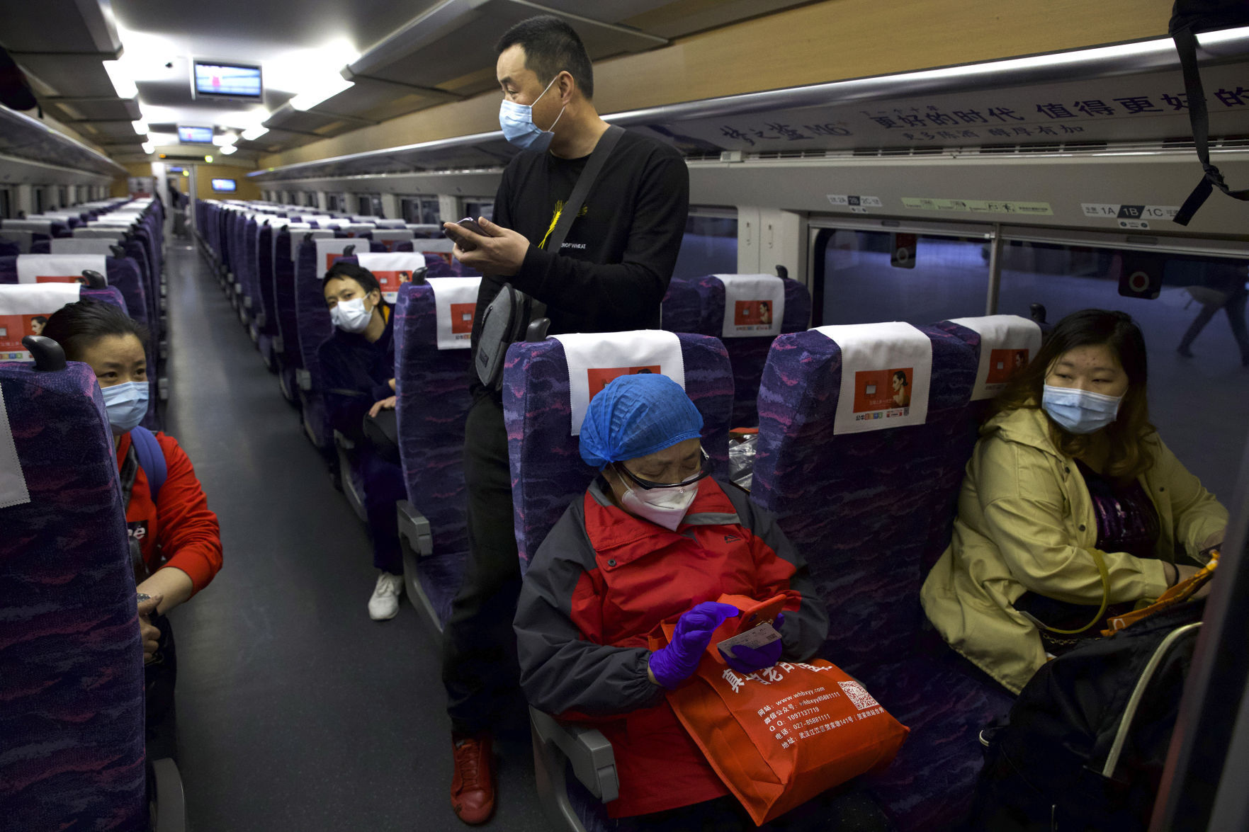 APTOPIX Virus Outbreak China Lockdown Lifted